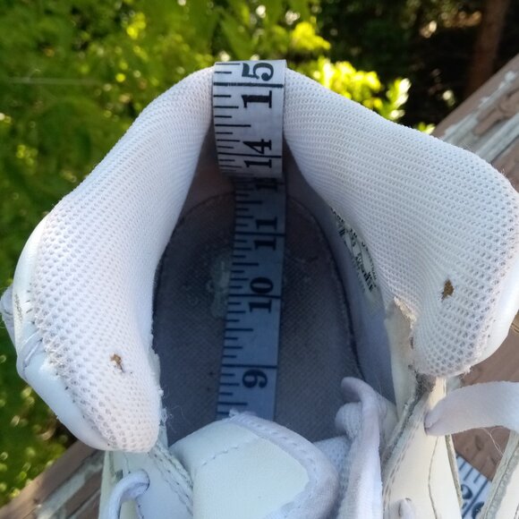 Nike Air AF-1 white sneakers sz 10 1/2 - Picture 16 of 16